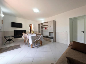 Oikia Vacanze S Cesarea Casa Rosa giù